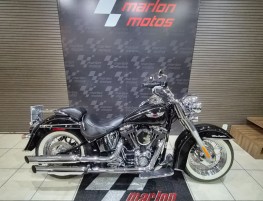 SOFTAIL DELUXE  FLSTN
